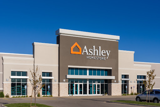 Ashley HomeStore, 2874 Plaza Drive, Dubuque, IA 52002, USA, 