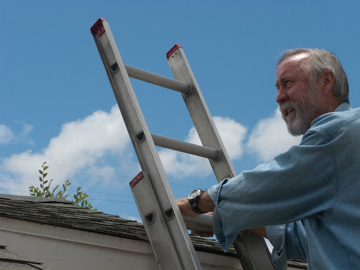 Roofing Contractor «J & J Roofing», reviews and photos, 2929 Knox Ave, Los Angeles, CA 90039, USA