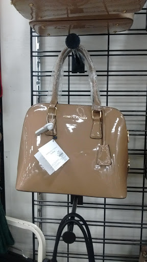 Clothing Store «K&G Fashion Superstore», reviews and photos, 4625 S Cooper St, Arlington, TX 76017, USA