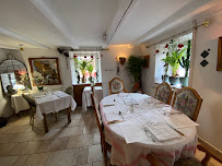 Atmosphère du Restaurant Le Vieux Relais à Auxelles-Bas - n°12