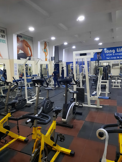 Dickson Fitness Centre - YMBA Building, Lotus Rd, Colombo 00100, Sri Lanka