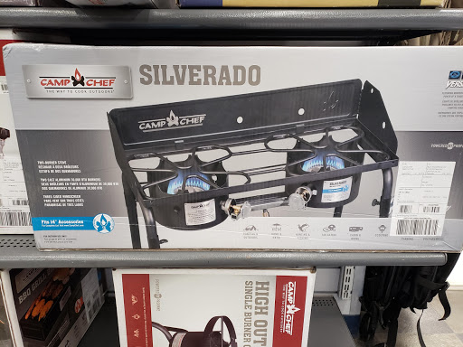 Sporting Goods Store «Big 5 Sporting Goods», reviews and photos, 3420 Arden Way, Sacramento, CA 95825, USA