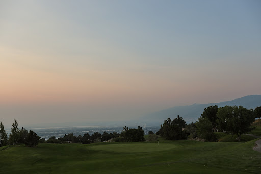 Public Golf Course «Eaglewood Golf Course», reviews and photos, 1110 E Eaglewood Dr, North Salt Lake, UT 84054, USA
