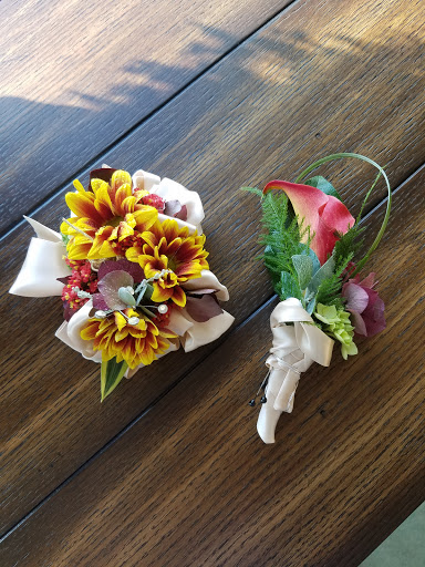 Florist «Artisan Flowers», reviews and photos, 449 Ada Dr SE, Ada, MI 49301, USA