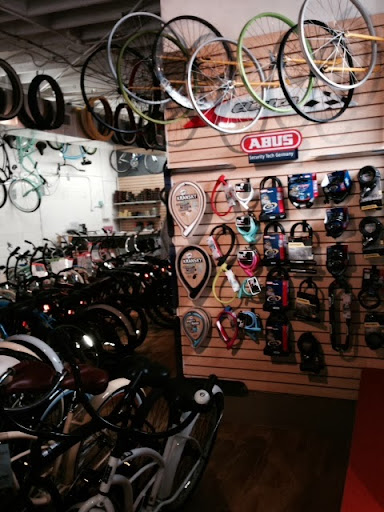 Bicycle Store «Motion Bike Shop», reviews and photos, 914 Aviation Blvd, Hermosa Beach, CA 90254, USA