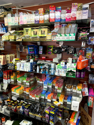 Tobacco Shop «B More Tobacco - One Stop Smoke Shop», reviews and photos, 6413 Windsor Mill Rd, Gwynn Oak, MD 21207, USA