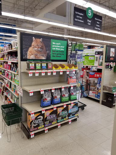 Pet Supply Store «Pet Supplies Plus», reviews and photos, 7315 Mentor Ave, Mentor, OH 44060, USA