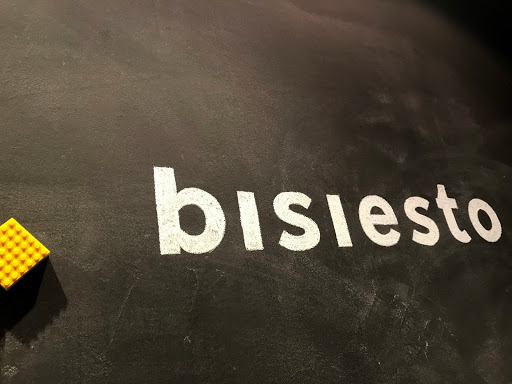 Información y opiniones sobre Bisiesto – Agencia Marketing Madrid de Tres Cantos
