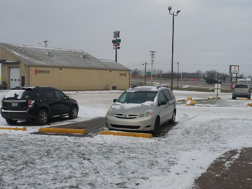 Auto Parts Store «Eastern Ohio Truck Parts», reviews and photos, 10640 Lancaster Rd, Hebron, OH 43025, USA