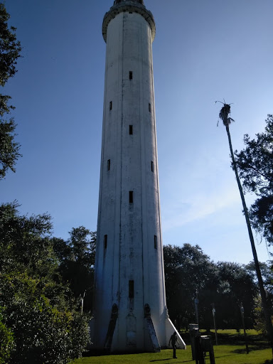 Public Swimming Pool «Sulphur Springs Pool», reviews and photos, 701 E Bird St, Tampa, FL 33604, USA