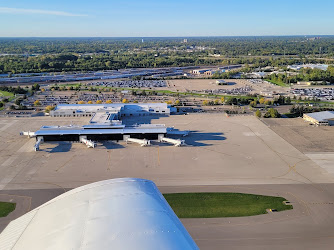 Bishop International Airport