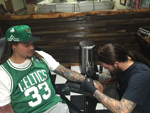 Tattoo Shop «Freedom Tattoos LLC», reviews and photos, 13507 Lake Charles Hwy, Leesville, LA 71446, USA