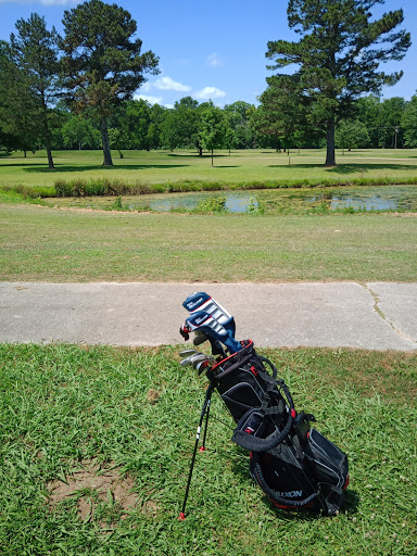 Golf Course «Spring Creek Golf Course», reviews and photos, 800 Woodmont Dr, Tuscumbia, AL 35674, USA