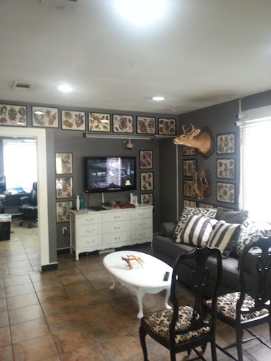 Tattoo Shop «Black Torch Tattoo», reviews and photos, 4256 Perkins Rd, Baton Rouge, LA 70808, USA