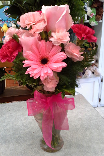 Florist «Normandy Flower Shop, Inc.», reviews and photos, 123 W Charles St, Muncie, IN 47305, USA