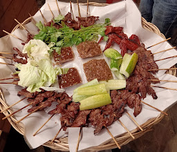 หมูปลาร้า ผับบางแสน photo