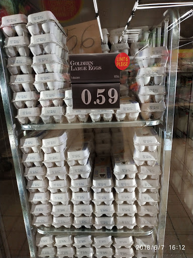 Shopping Mall «Vista Shopping Center», reviews and photos, 1080 W Patrick St, Frederick, MD 21703, USA