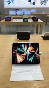 Apple Washington Square - Car repair in Tigard, OR, Hillsboro - Rated 3.5/5