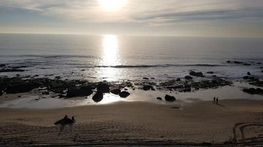 Shopping Mall «Crystal Cove Shopping Center», reviews and photos, 7845-8085 East Coast Hwy, Newport Beach, CA 92657, USA