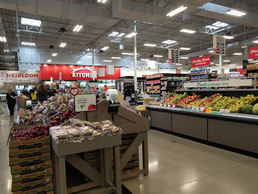Grocery Store «Earth Fare North Canton», reviews and photos, 3939 Everhard Rd NW, North Canton, OH 44709, USA