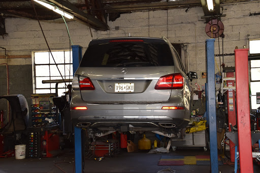 Tire Shop «ETD Discount Tire Centers», reviews and photos, 351 Broadway, Hillsdale, NJ 07642, USA