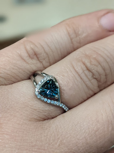 Jeweler «Karenna Maraj Jewelry Collection», reviews and photos, 95 Trapelo Rd, Belmont, MA 02478, USA