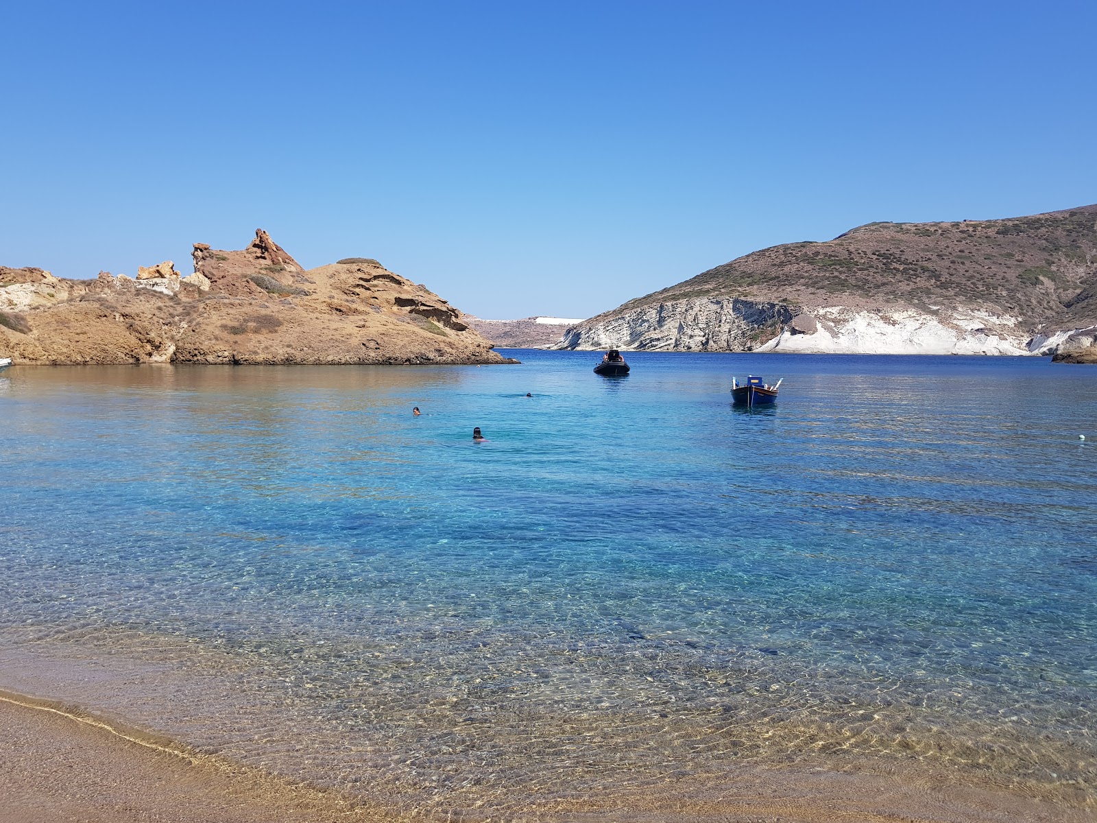 Paralia Soufli'in fotoğrafı dağlarla çevrili
