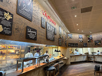 Atmosphère du Restaurant italien Vapiano Disney Village Pasta Pizza Bar à Chessy - n°3