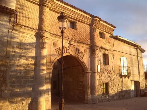 Información y opiniones sobre Arco De La Villa de Burgos