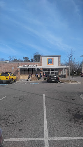 Supermarket «ALDI», reviews and photos, 111 Woodland Terrace E, Oak Ridge, TN 37830, USA