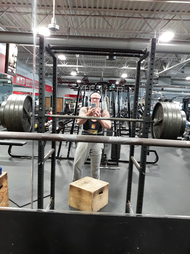 Gym «Powerhouse Gym Clinton Township 24/7», reviews and photos, 37095 S Gratiot Ave, Charter Twp of Clinton, MI 48036, USA