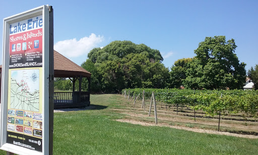 Winery «Firelands Winery», reviews and photos, 917 Bardshar Rd, Sandusky, OH 44870, USA