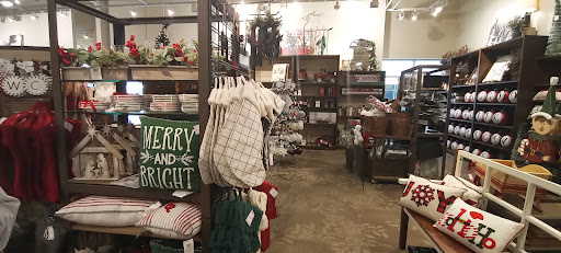 Outlet Mall «Tanger Outlet Grand Rapids», reviews and photos, 350 84th St SW, Byron Center, MI 49315, USA