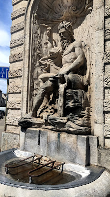 Fontaine du Doubs à Besançon