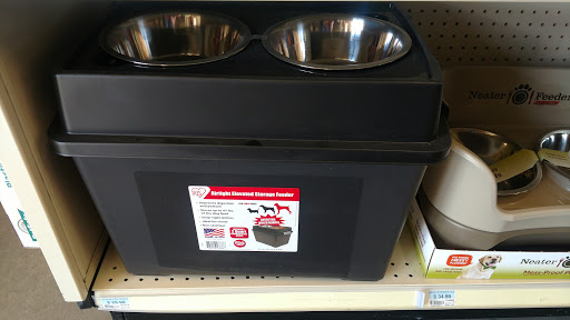 Home Improvement Store «Tractor Supply Co.», reviews and photos, 200 West Marketplace Drive, Bennett, CO 80102, USA