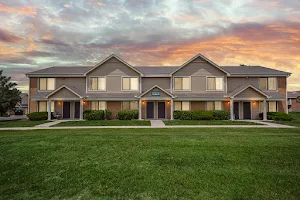 Cross Creek Apartments and Townhomes image