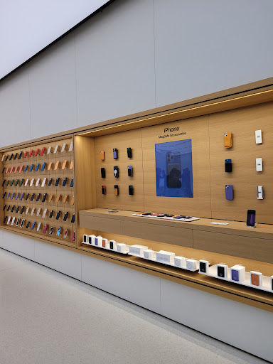 Computer Store «Apple Menlo Park», reviews and photos, 55 Parsonage Rd, Edison, NJ 08837, USA