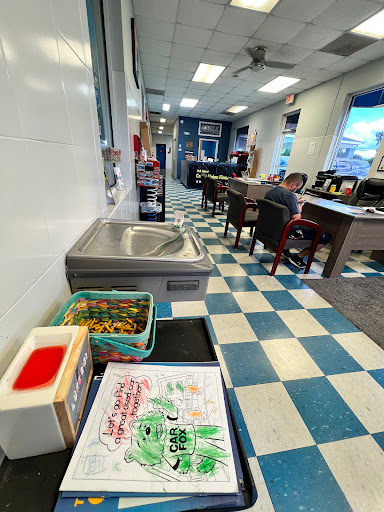 Used Car Dealer «Knox Auto Sales», reviews and photos, 1733 Capital Blvd, Raleigh, NC 27604, USA