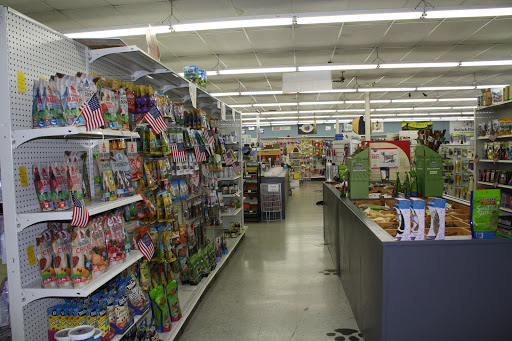 Pet Supply Store «Pet Source», reviews and photos, 1927 Spartanburg Hwy, Hendersonville, NC 28792, USA