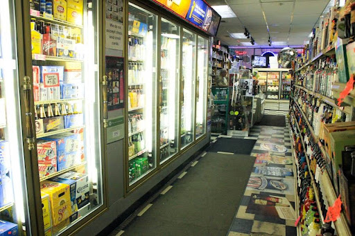 Liquor Store «El Valle Food & Liquors», reviews and photos, 2024 S Leavitt St, Chicago, IL 60608, USA