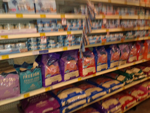 Pet Supply Store «PetSmart», reviews and photos, 3610 Rosecrans St, San Diego, CA 92110, USA