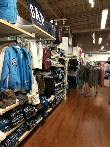 Clothing Store «Gap Outlet», reviews and photos, 3149 John F. Kennedy Blvd, North Bergen, NJ 07047, USA