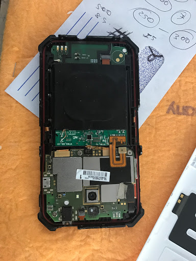 Computer Store «SMARTFIXTRONICS, Computer Phone Repair & SIM card Services.», reviews and photos, 7135 Collins Ave, Miami Beach, FL 33141, USA