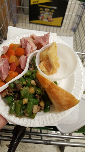 Supermarket «Publix Super Market at Edgewater Commons», reviews and photos, 2970 S Ridgewood Ave, Edgewater, FL 32141, USA