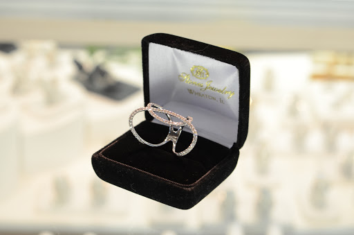Jeweler «Stones Jewelry», reviews and photos, 107 W Front St, Wheaton, IL 60187, USA