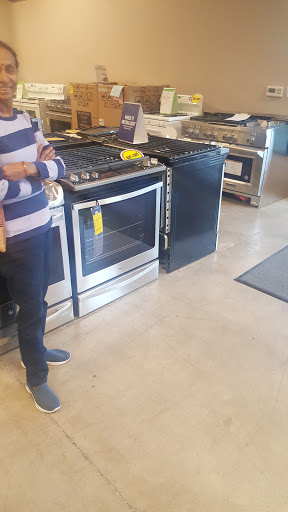 Appliance Store «Sears Outlet», reviews and photos, 4150 W Shaw Ave, Fresno, CA 93722, USA