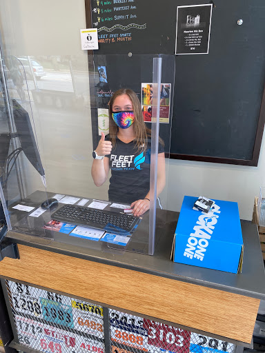 Running Store «Fleet Feet Sports», reviews and photos, 124 Schiller St, Elmhurst, IL 60126, USA