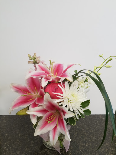 Florist «Maple Grove Floral», reviews and photos, 13708 83rd Way N, Maple Grove, MN 55369, USA