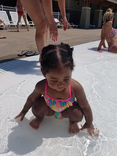 Water Park «Niles Prk District Oasis Waterpark», reviews and photos, 7877 N Milwaukee Ave, Niles, IL 60714, USA