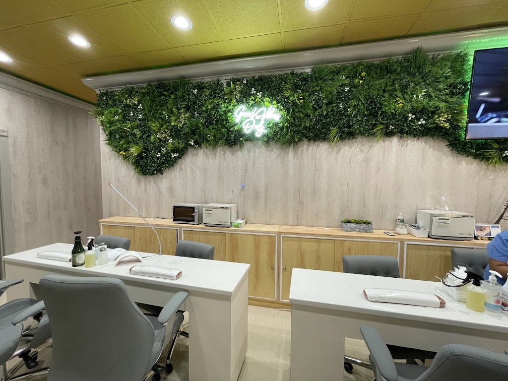 Luxury Nail and Spa Woodcliff Lake 07677